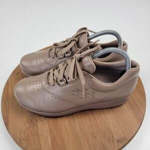 SAS Free Time Walking Shoes Mocha Tan Leather Comfort Women’s 7 Medium Sneakers